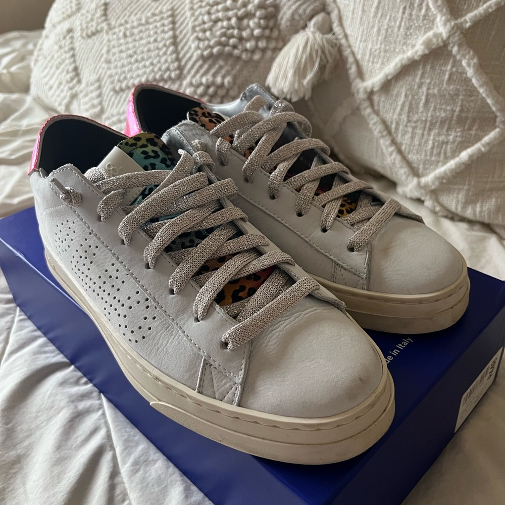 P448 shoes with box